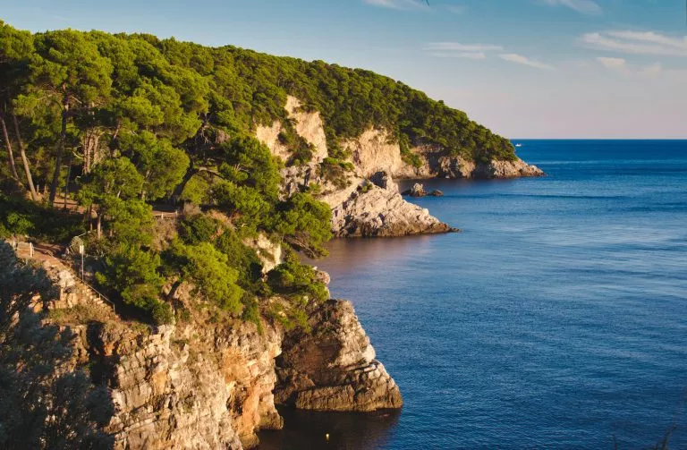 Koločep cliffs